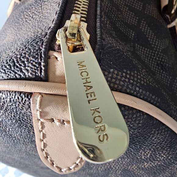 Michael Khors Grayson Monogram Leather Trim Handbag EUC - Picture 16 of 17